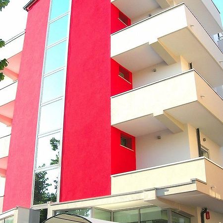 Hotel Etoile Римини Екстериор снимка
