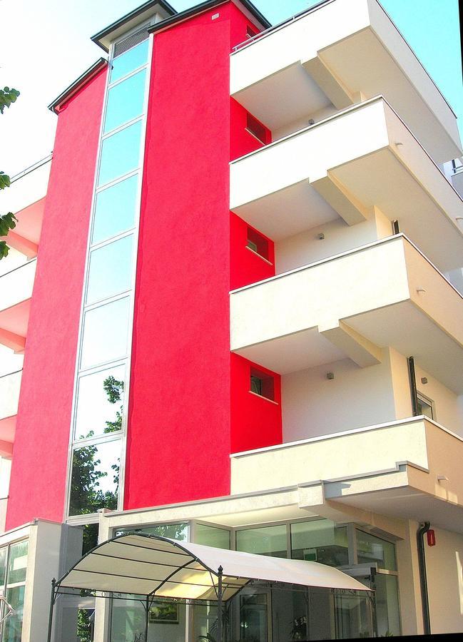Hotel Etoile Римини Екстериор снимка